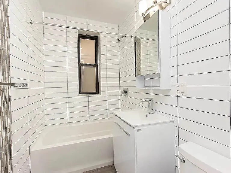 4230 Broadway #1B — Photo 5