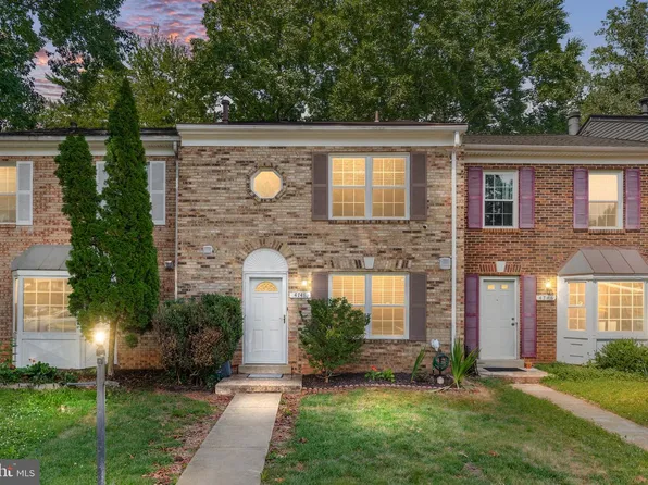 4748 S Park Ct, Woodbridge, VA 22193