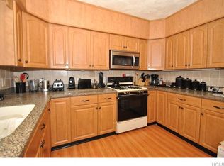 16 Glenwood Ave, New Rochelle, NY 10801