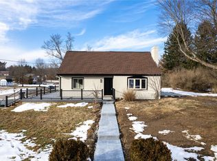 8617 Peters Rd, Cranberry Township, PA 16066
