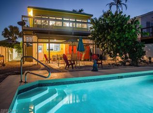 5542 Palmetto St, Fort Myers Beach, FL 33931