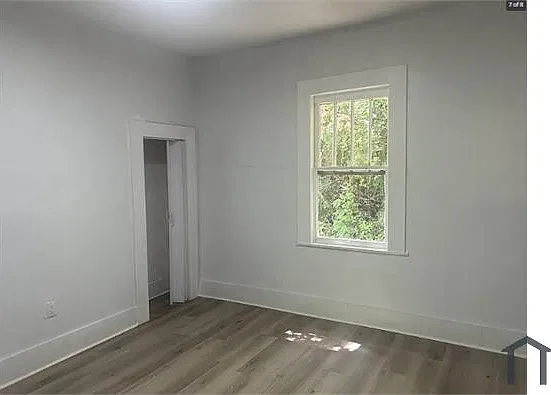 3 bed, 1256 sqft, $900 — Photo 2