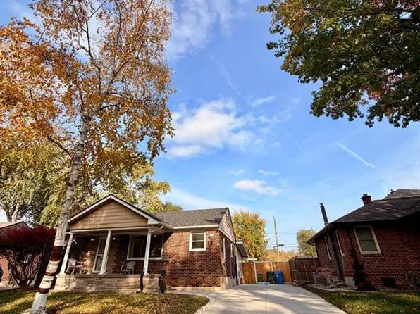 3162 Curry Ave, Windsor, ON N9E 2T3
