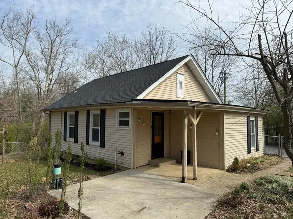 78 Chapel Rd, Amelia, OH 45102