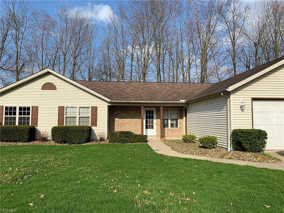 1st image of 316 Oakdale Cir