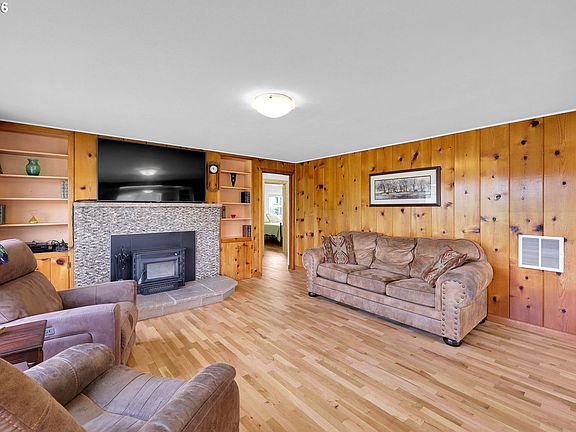 5th image of 35478 Brabham Rd