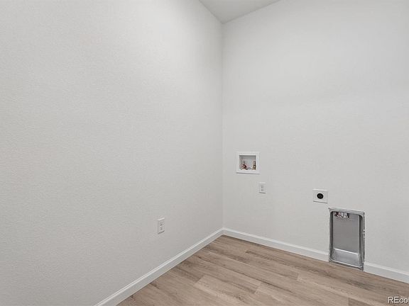 4th image of 18981 E 96th Place
