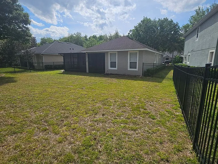 413 Victoria Hills Dr — Photo 36