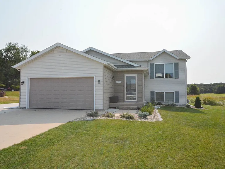 4271 Trumpeter Dr SE — Photo 14