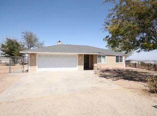 8732 Riggins Rd, Phelan, CA 92371