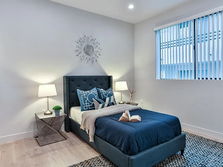 726 N Hudson Ave #Penthouse 1 — Photo 17