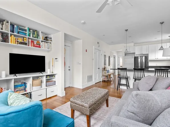 230 Amory St #1, Jamaica Plain, MA 02130