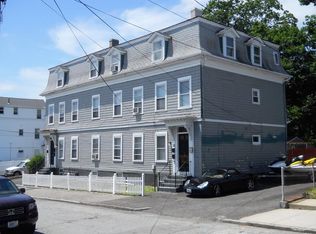 8 Flora St, Providence, RI 02904