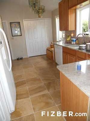 5th image of 3060 Bentley Dr