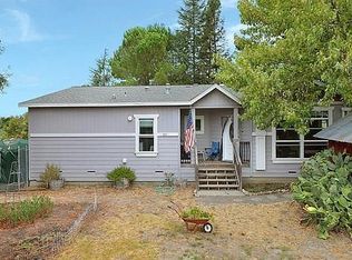 465 Woodward Ave, Penngrove, CA 94951
