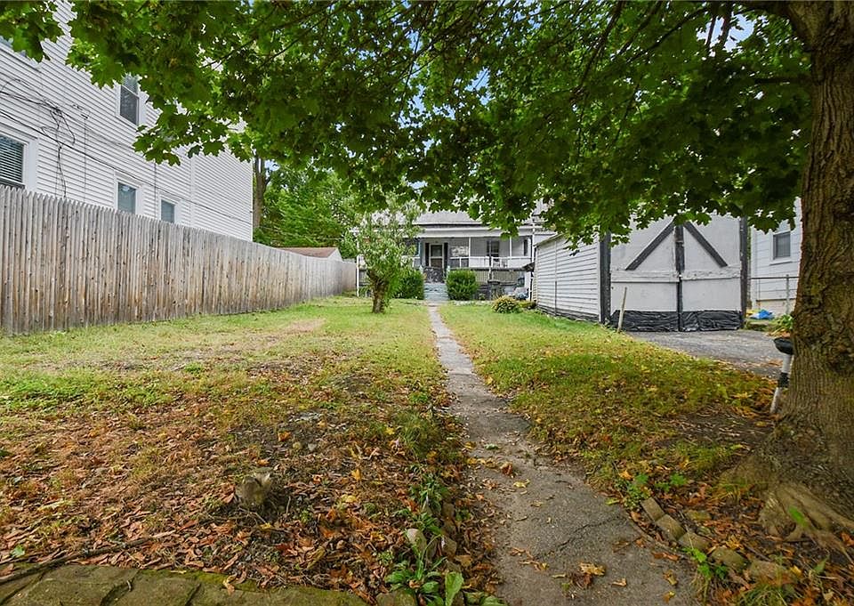 2nd image of 10 Dwight St