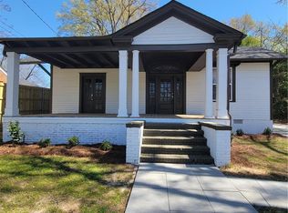 129 S McIntosh St, Elberton, GA 30635