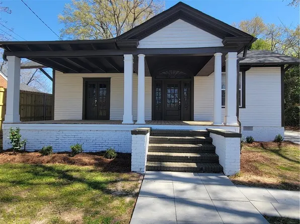 129 S McIntosh St, Elberton, GA 30635