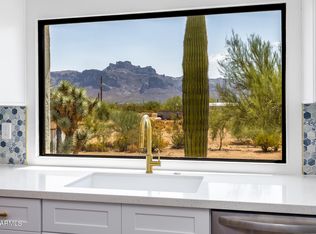 173 N Hilton Rd, Apache Junction, AZ 85119