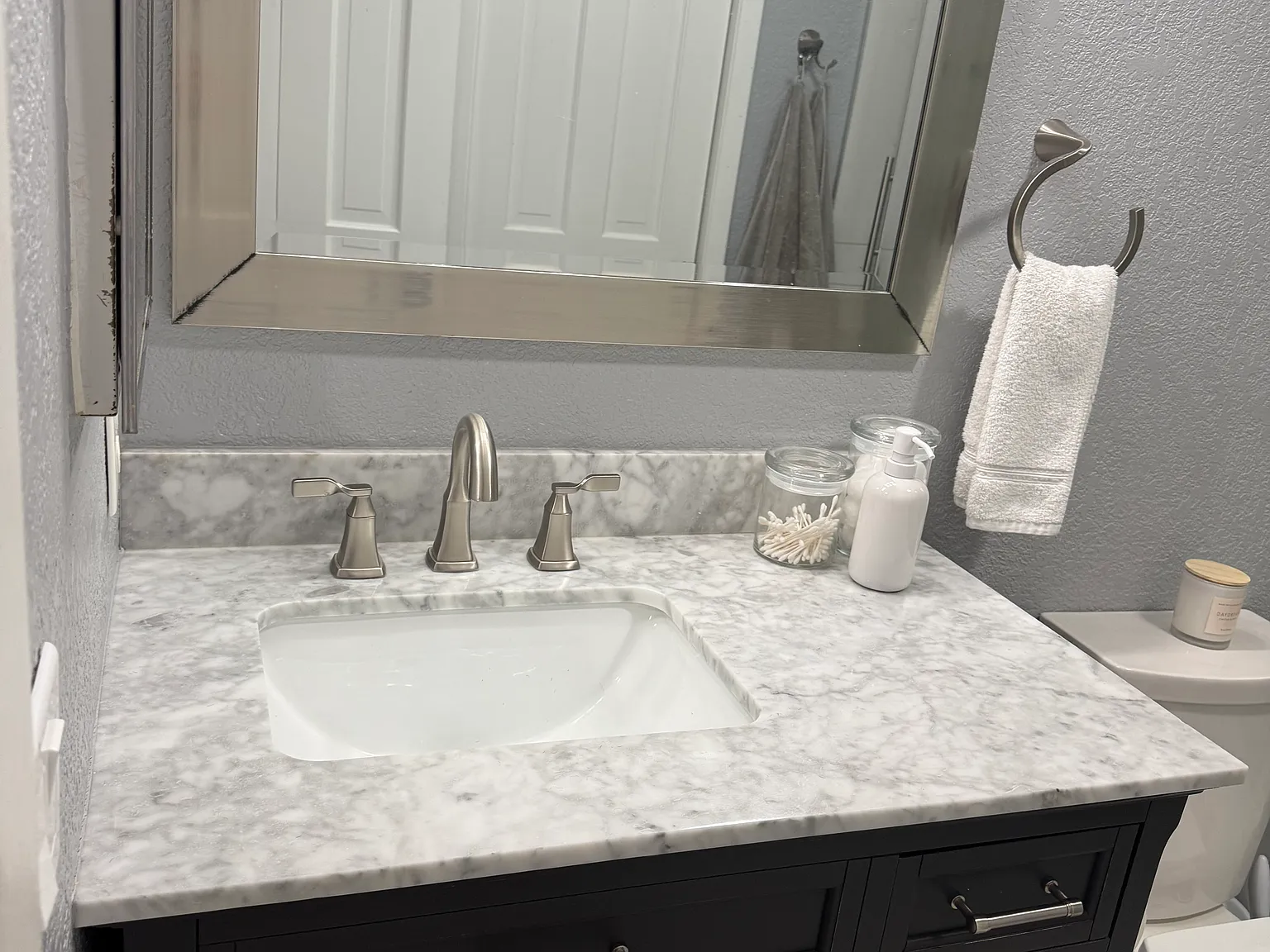 5 bed, 3597 sqft, $3,995 — Photo 4