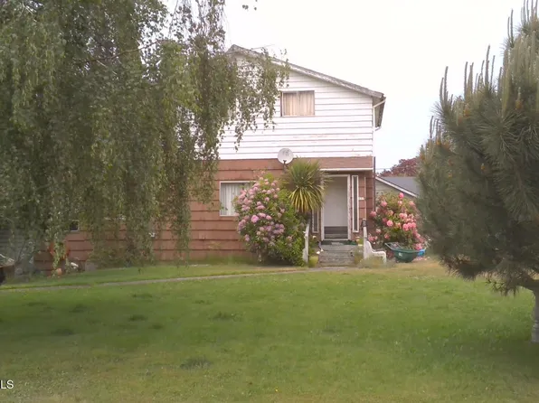 460 10th Ave, Seaside, OR 97138