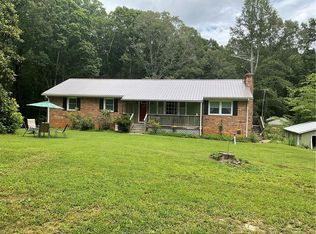 118 Oak Hill Rd, Cumberland, VA 23040