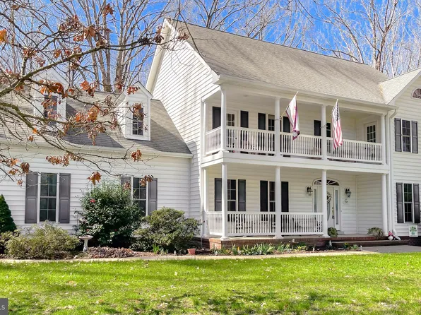 6290 Nicole Dr, Saint Leonard, MD 20685