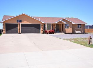 671 N McCulloch Blvd, Pueblo West, CO 81007