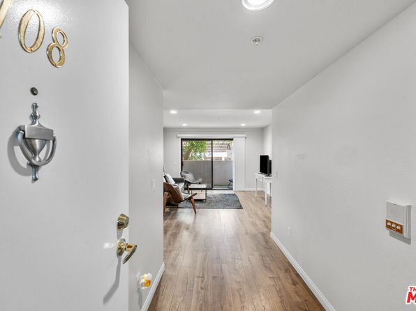 17735 Kinzie St UNIT 108, Northridge, CA 91325