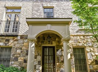 3668 Brookhaven Manor Xing NE, Atlanta, GA 30319