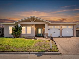 6 Virginia Hills Dr, Corpus Christi, TX 78414