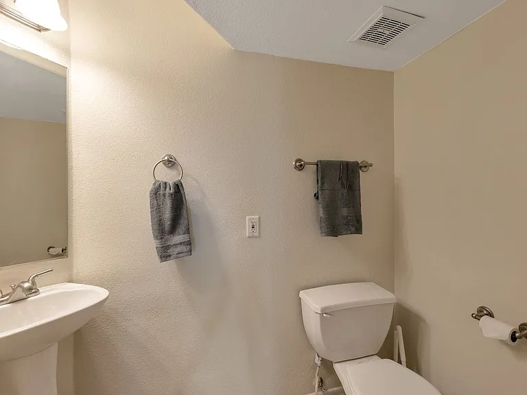 885 N Granite Reef Rd #61 — Photo 7