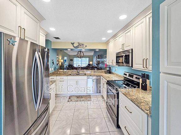 5th image of 5749 Avista Dr