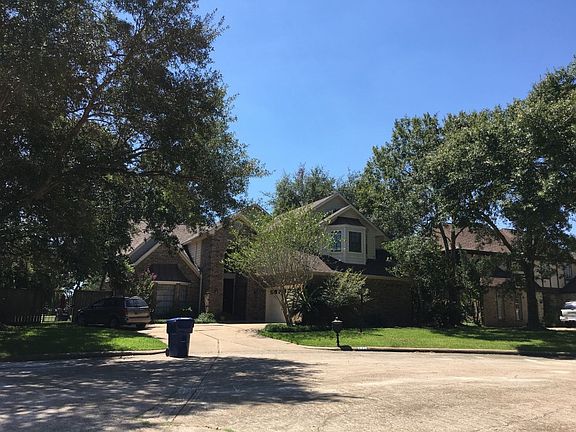 2nd image of 2839 E Pebble Beach Dr