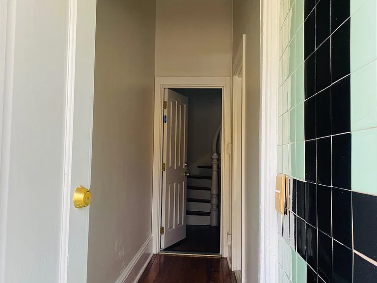406 S Patterson Park Ave #2B — Photo 16