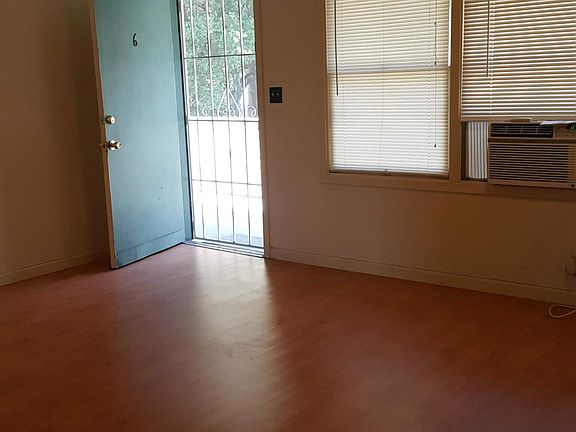 5th image of 999 Dana Ave APT 6
