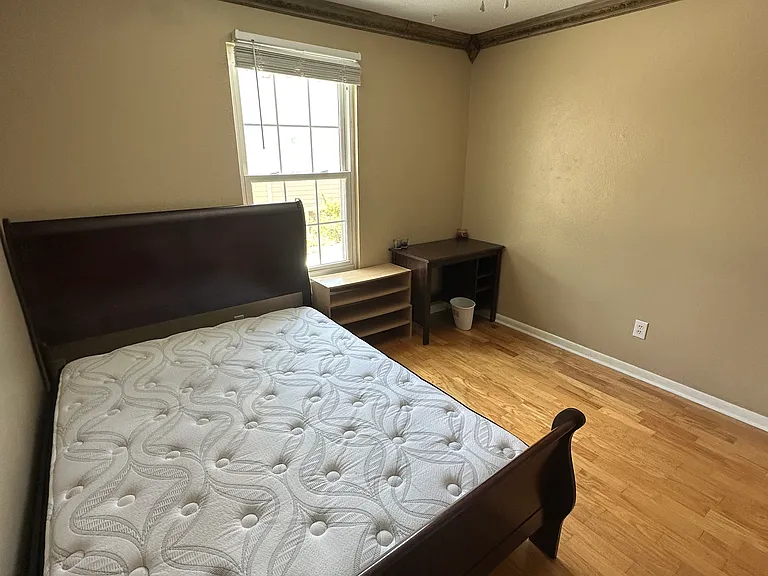 13976 Fletchers Mill Dr — Photo 12