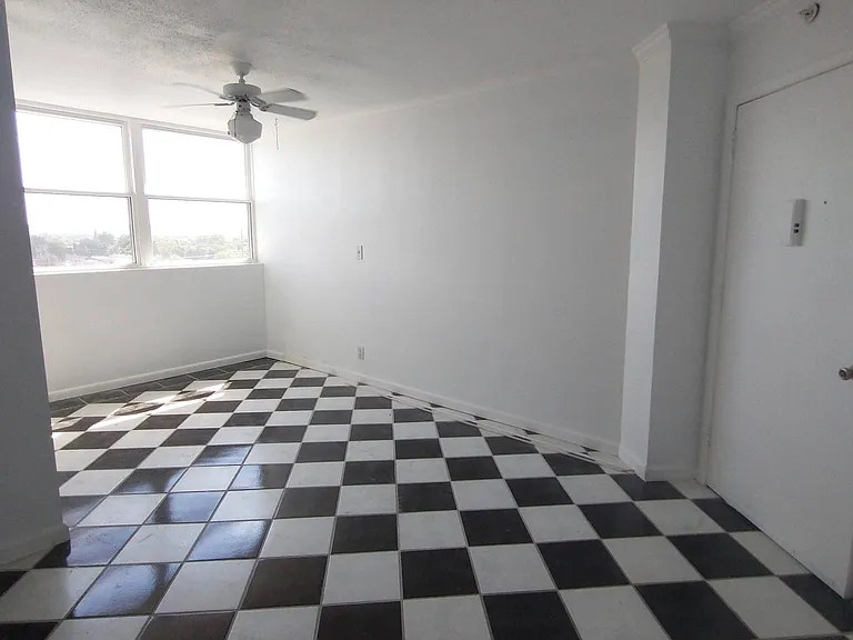 3415 W End Ave #712B — Photo 2