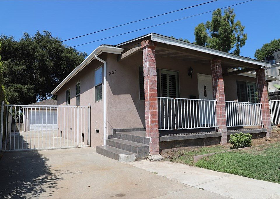 1st image of 209 El Nido Ave