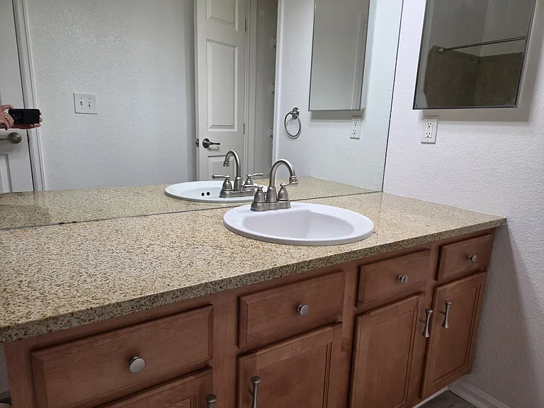 large vanity, helpful lighting, medicine cabinet