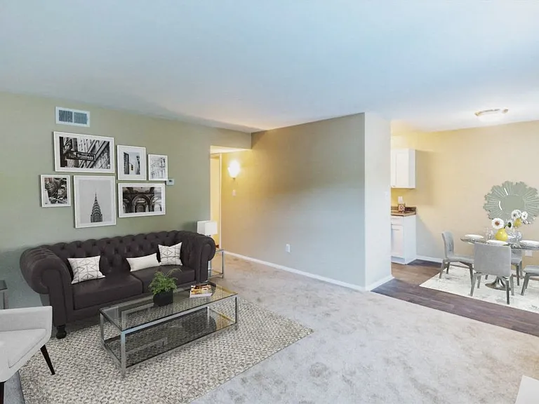 13220 Chester Rd — Photo 10