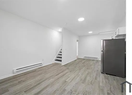 5026 Aspen St — Photo 3