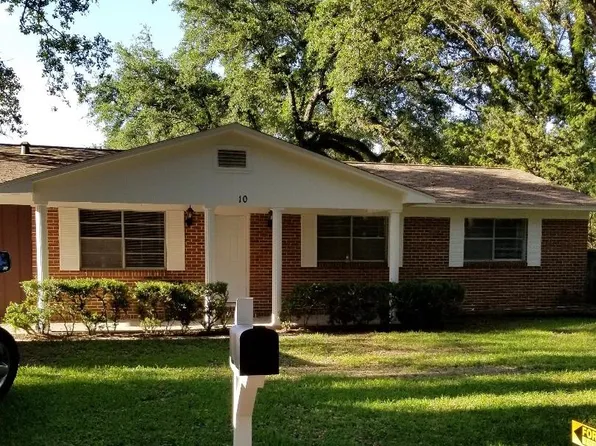10 Mohawk Trl, Pensacola, FL 32506