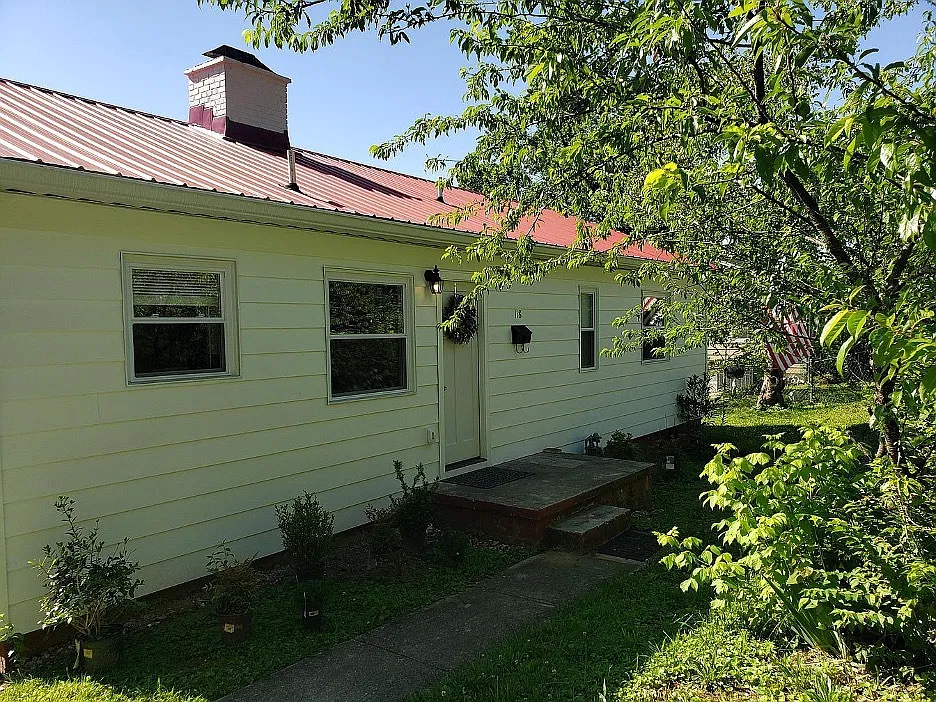 118 Kentucky Avenue - 1 — Photo 1