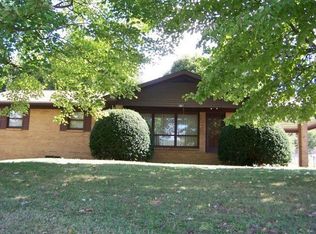 2187 S Shady St, Mountain City, TN 37683