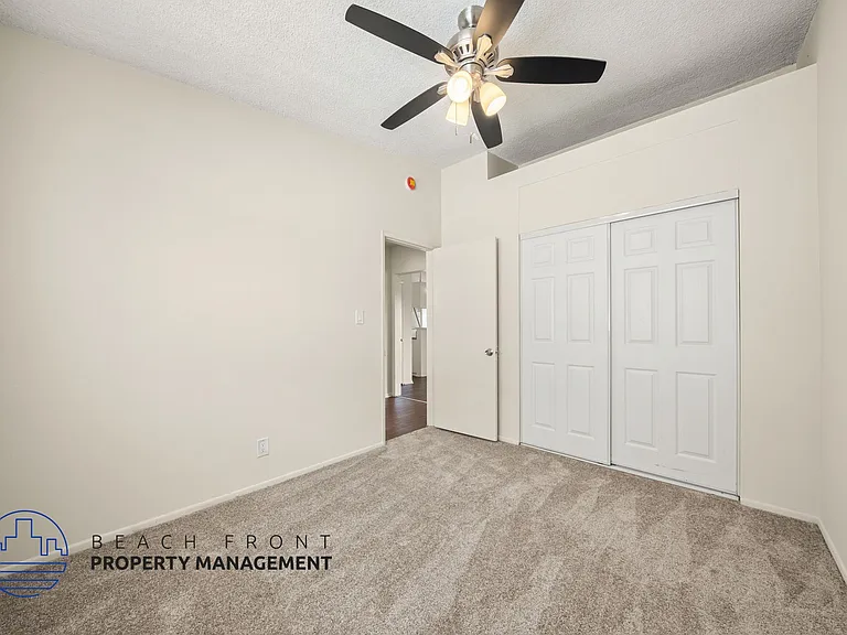 1818 W El Segundo Blvd — Photo 18