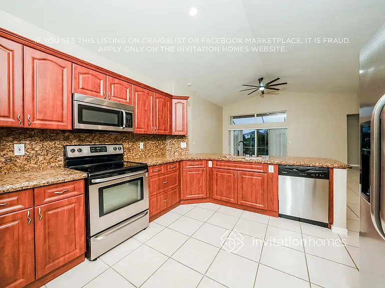 3573 Moon Bay Cir — Photo 6