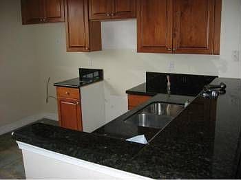 3rd image of 436 NE 2nd Ave