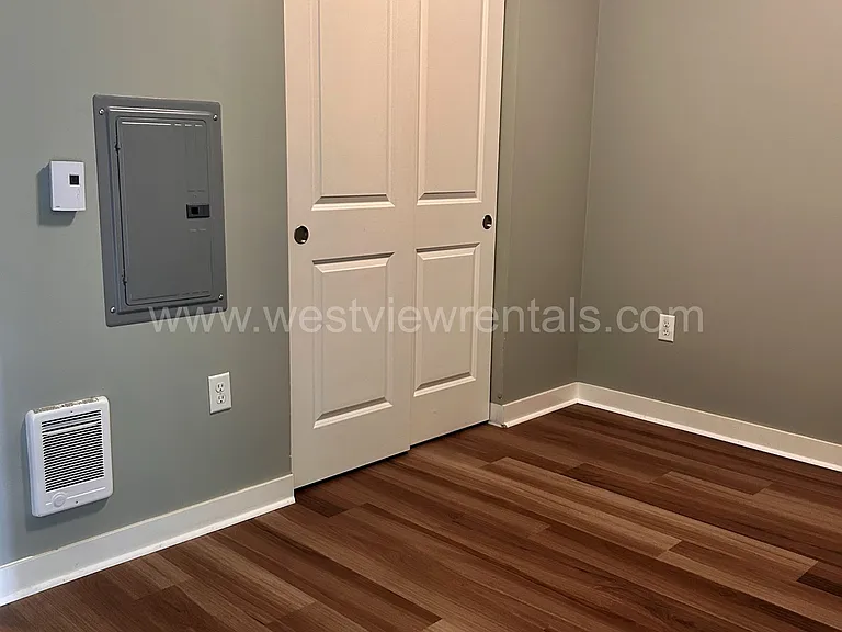 203 E Laurel St — Photo 316