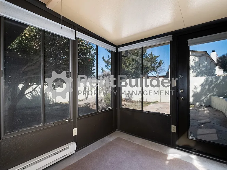 13157 Neon Ave NE — Photo 18